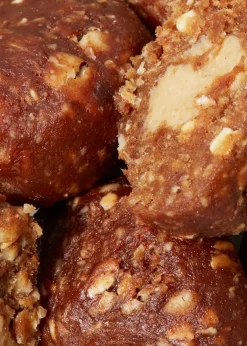 Bio Energy Ball Salted Cashew and Cinnamon 30 g