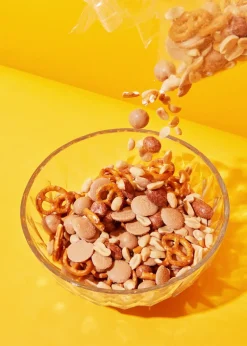 Brezel-Nussmix mit Schokolade und Karamell 1 kg